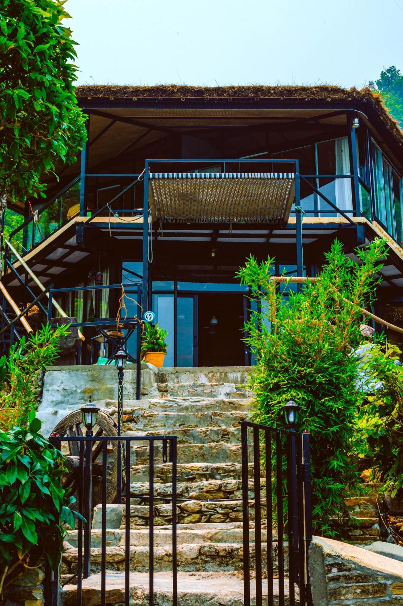 The Hideout Villa Pokhara Bagian luar foto