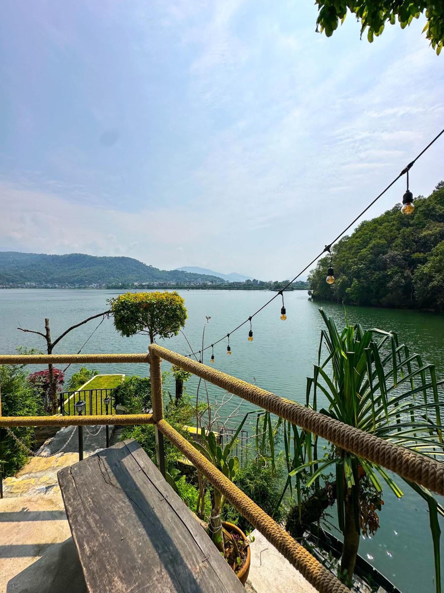 The Hideout Villa Pokhara Bagian luar foto