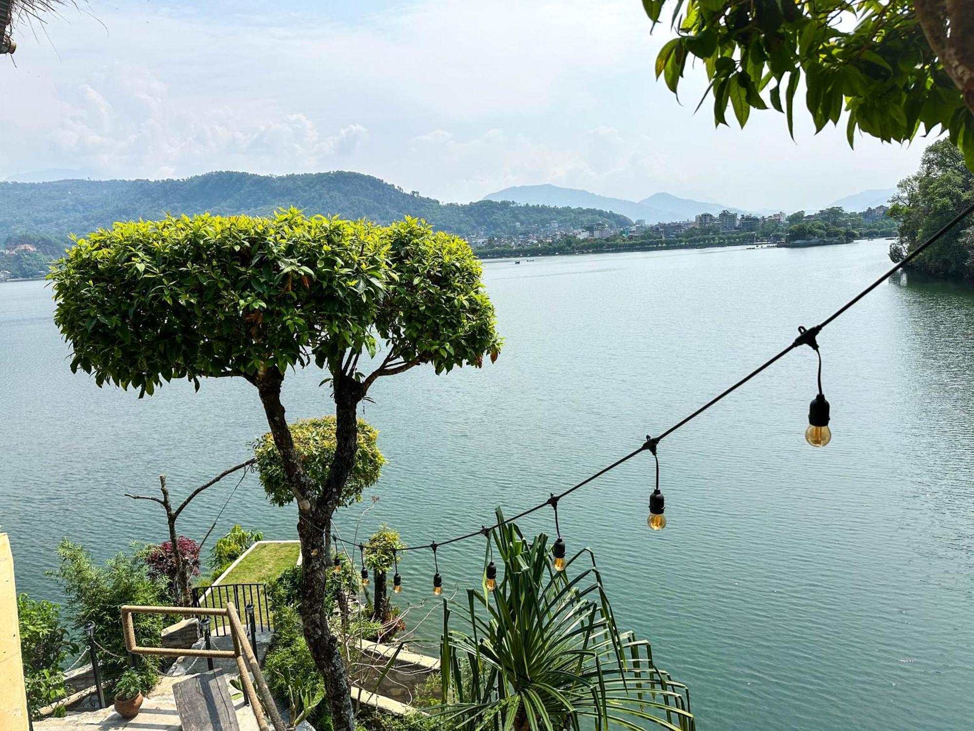 The Hideout Villa Pokhara Bagian luar foto