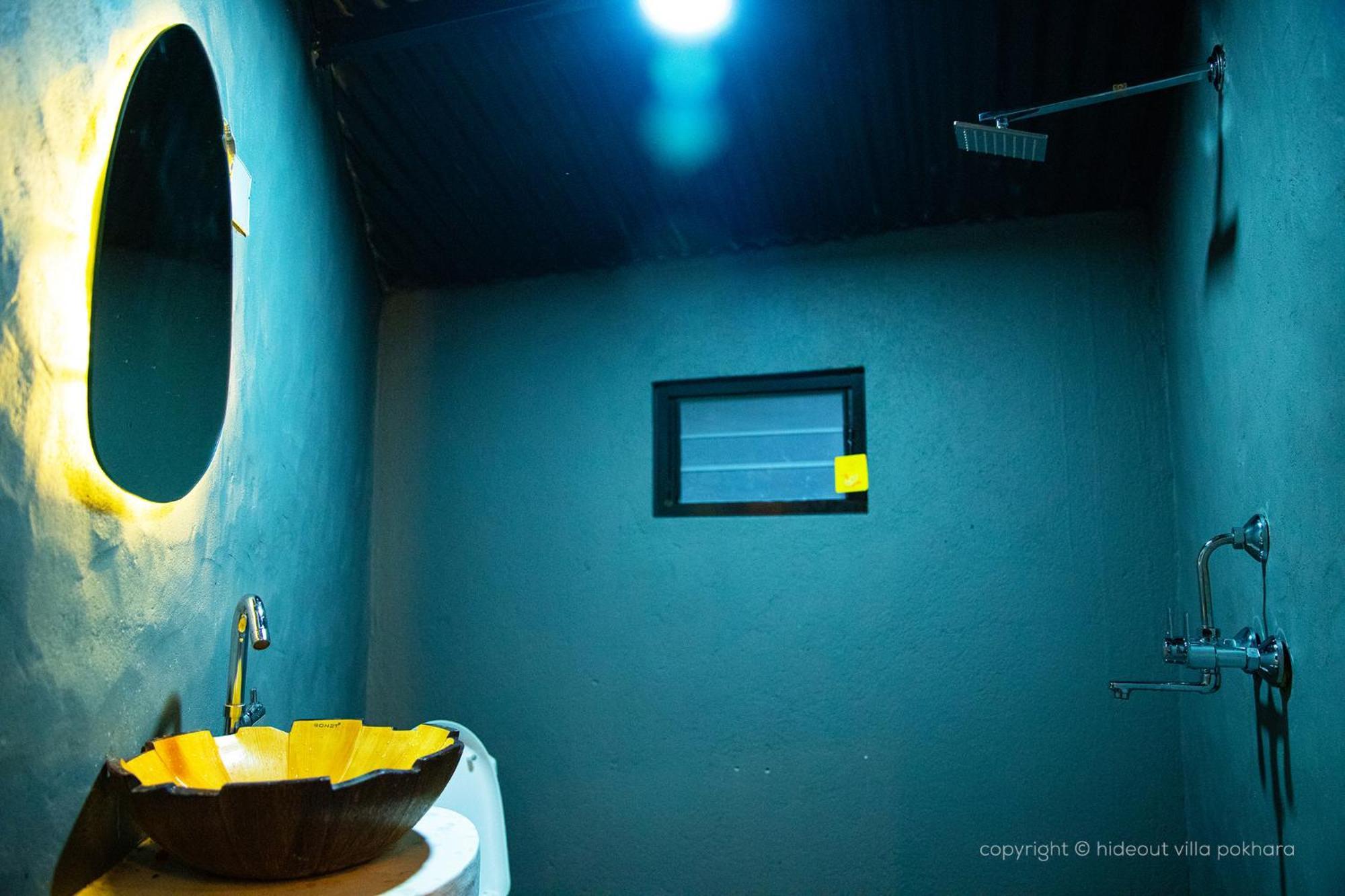 The Hideout Villa Pokhara Bagian luar foto