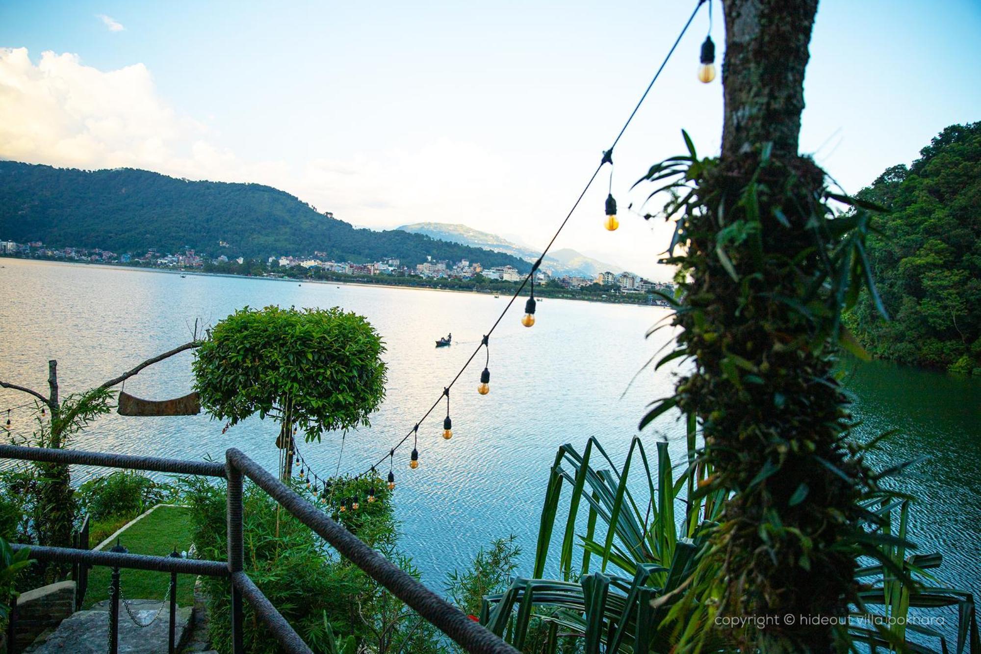 The Hideout Villa Pokhara Bagian luar foto